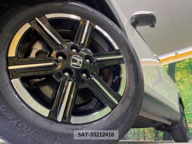Honda VEZEL 2021-07 345434-14