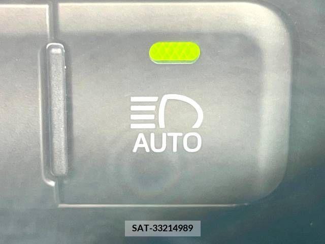 Toyota PRIUS 2017-09 366639-7