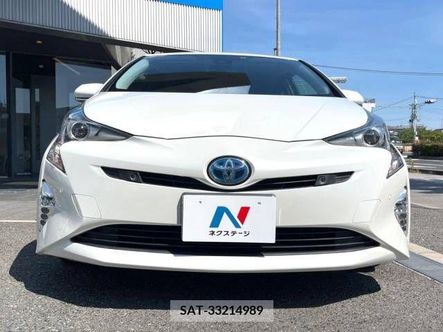Toyota PRIUS 2017-09 366639-13