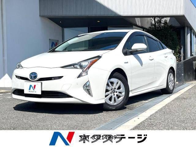 Toyota PRIUS 2017-09 366639-0