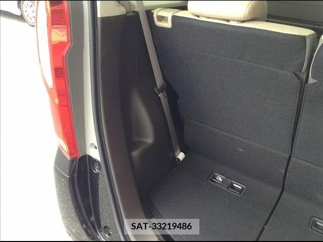 Honda N BOX 2022-10 278734-11