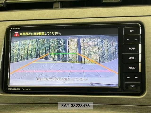 Toyota PRIUS 2012-11 338904-3