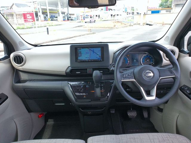 Nissan DAYZ 2019-09 21860-1