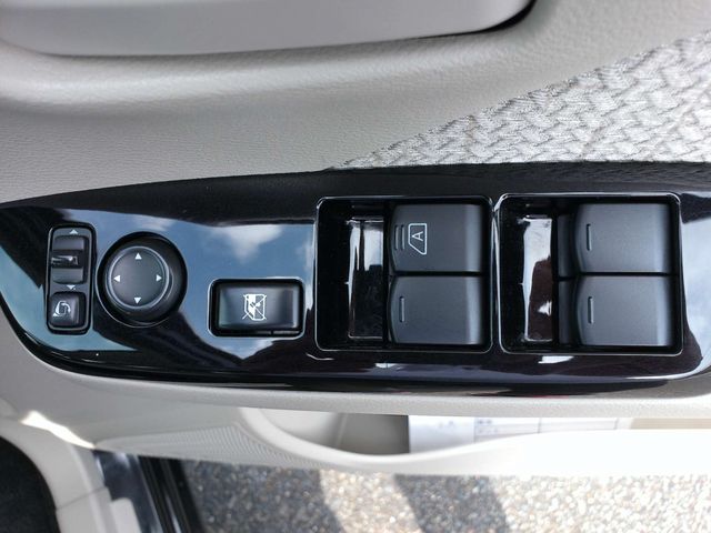 Nissan DAYZ 2019-09 21860-20