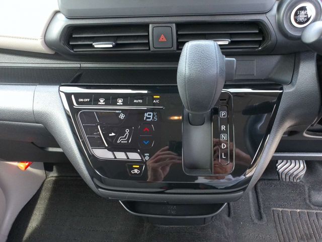 Nissan DAYZ 2019-09 21860-7