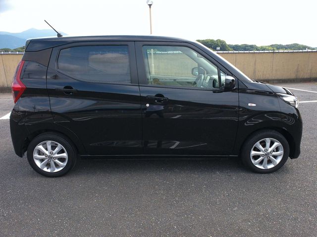 Nissan DAYZ 2019-09 21860-27