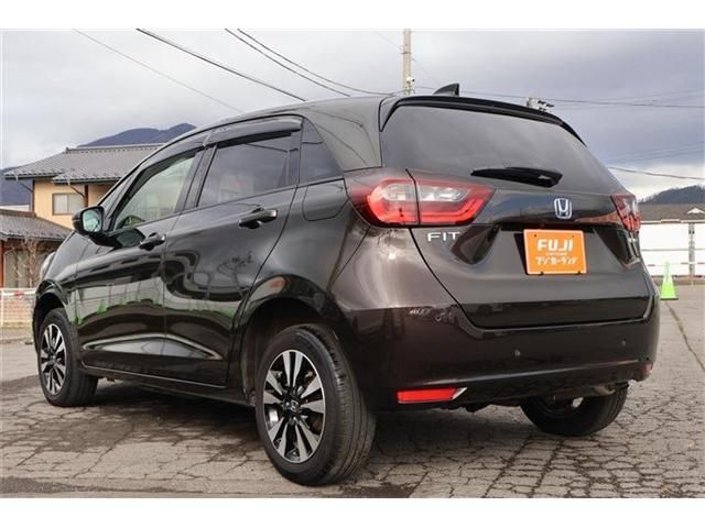 Honda FIT 2020-09 182207-1