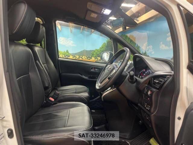 Toyota VOXY 2019-12 321616-6