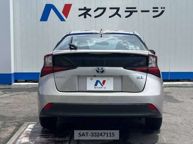 Toyota PRIUS 2019-06 366635-15