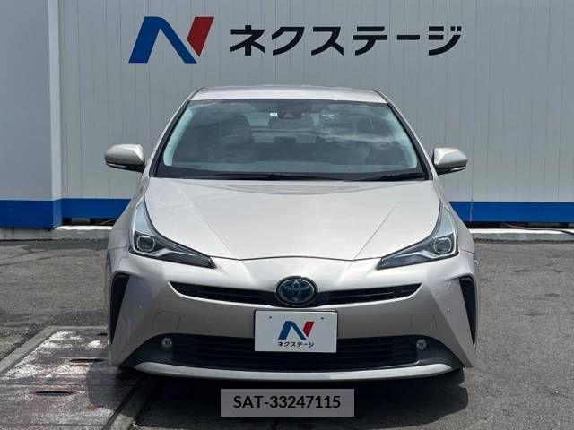Toyota PRIUS 2019-06 366635-14
