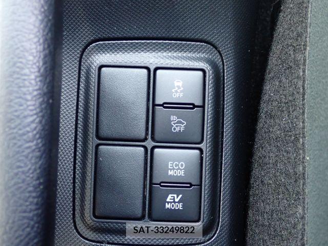 Toyota AQUA 2019-02 328521-7