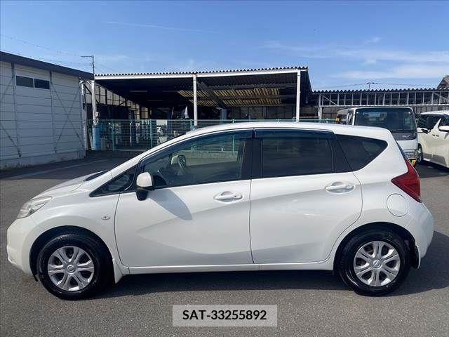 Nissan NOTE 2013-03 255731-9