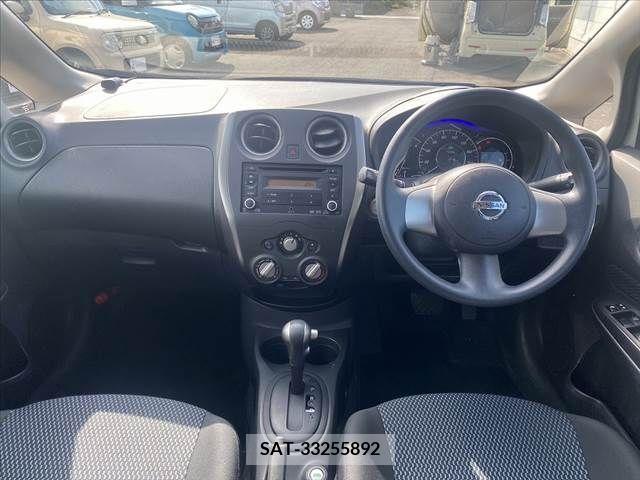 Nissan NOTE 2013-03 255731-1