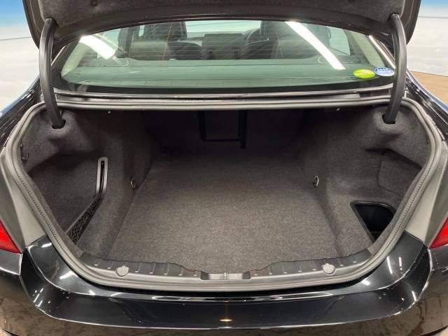 Bmw 5 SERIES 2012-09 196646-11