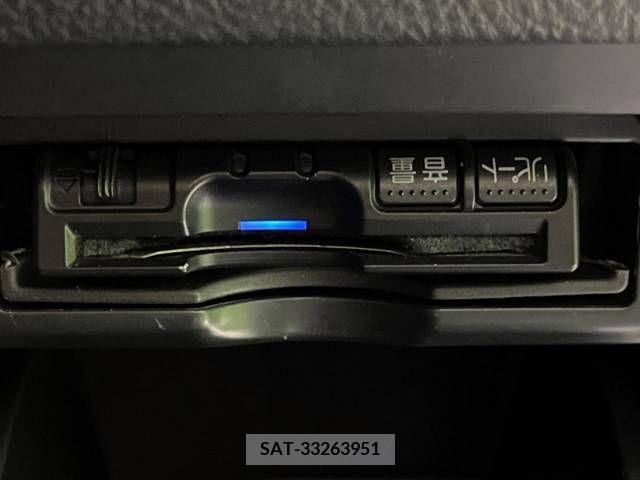 Toyota VELLFIRE 2013-03 287906-7