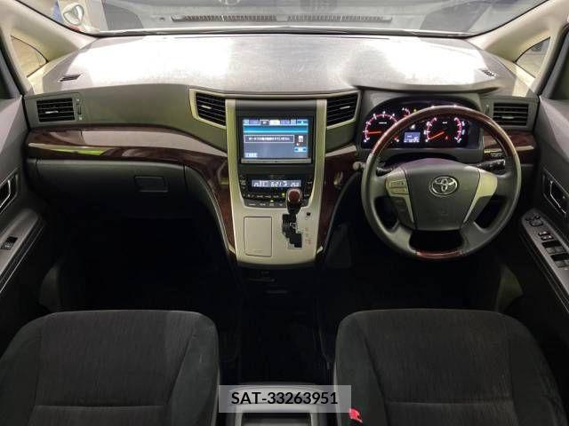 Toyota VELLFIRE 2013-03 287906-1