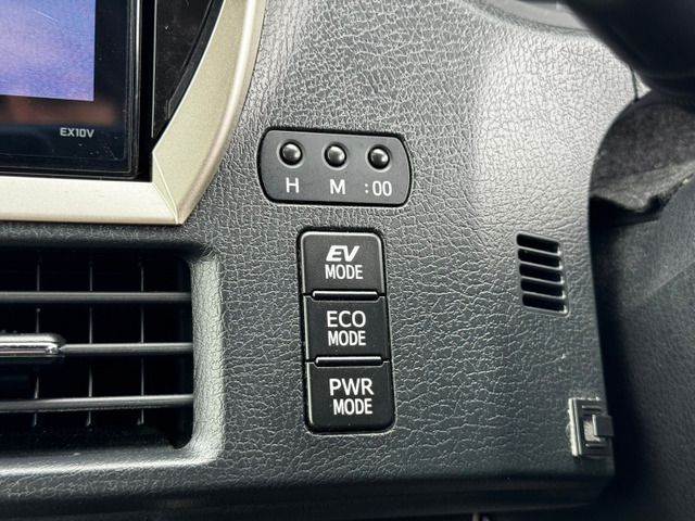 Toyota ESQUIRE 2016-06 196596-14