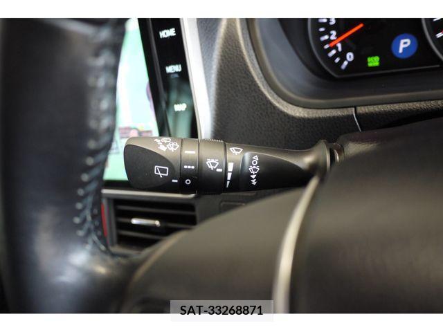 Toyota NOAH 2019-03 210983-12