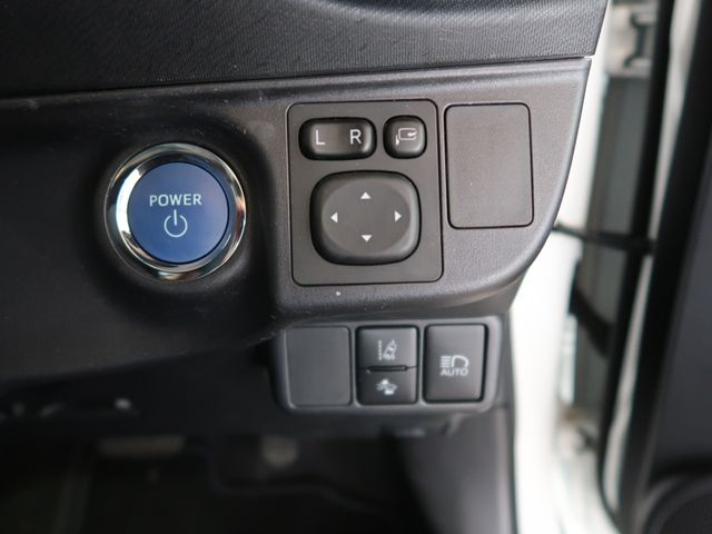 Toyota AQUA 2019-03 15314-17