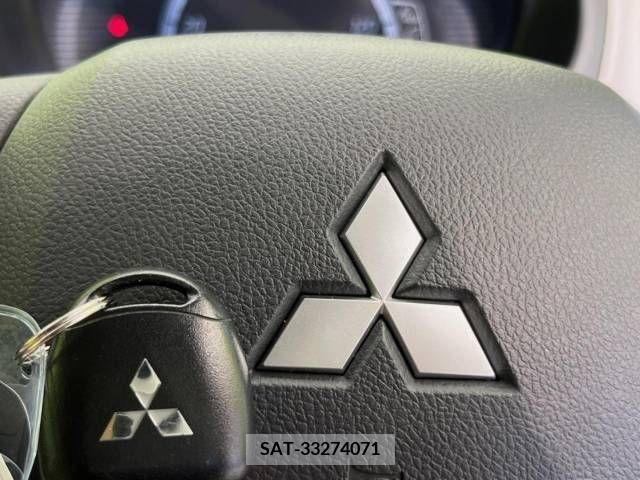 Mitsubishi EK WAGON 2013-01 390582-5