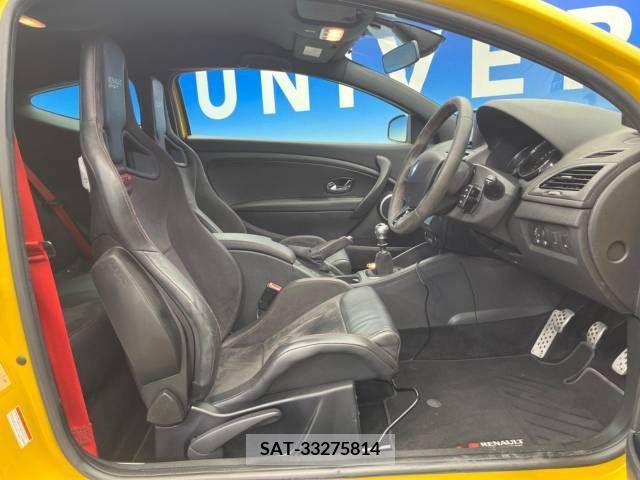 Renault MEGANE 2015-03 283121-8