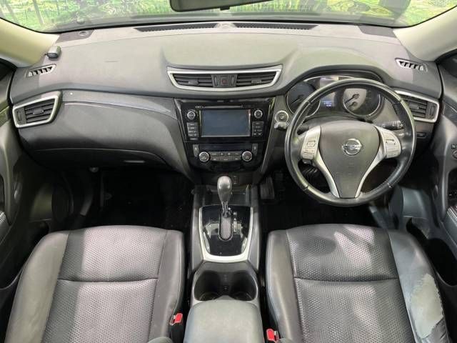 Nissan X-TRAIL 2016-09 15267-1