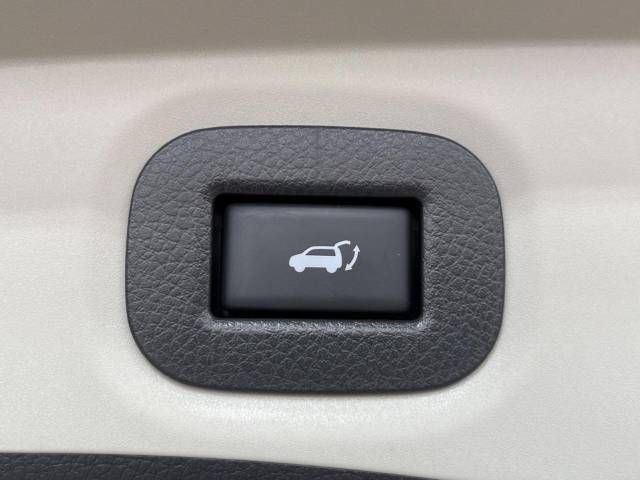 Nissan X-TRAIL 2016-09 15267-7