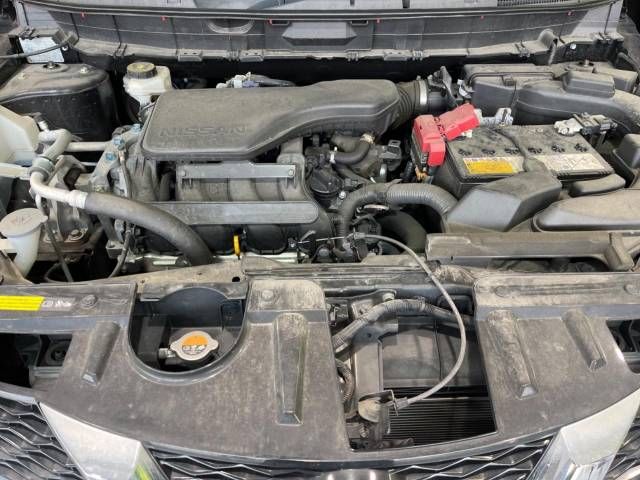 Nissan X-TRAIL 2016-09 15267-19
