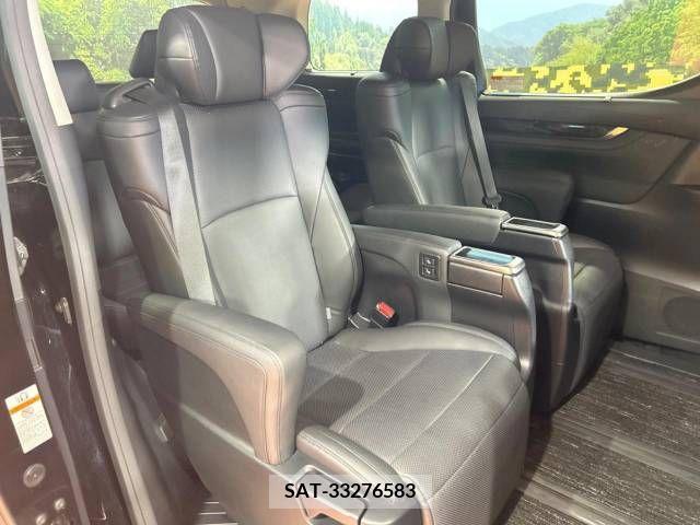 Toyota ALPHARD 2018-06 355527-9