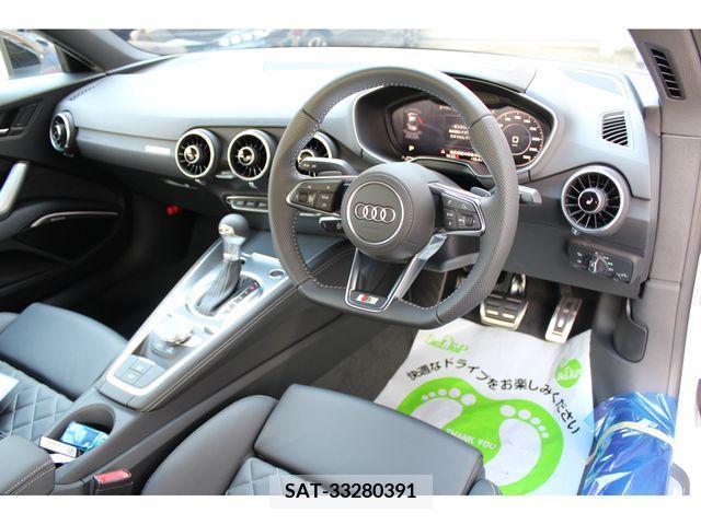 Audi TT 2023-03 202646-11