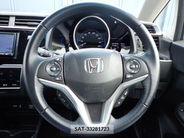 Honda FIT HYBRID 2019-07 396563-12