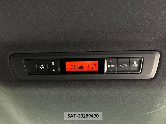 Toyota VOXY 2019-09 375435-9