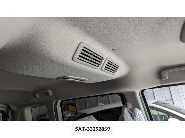Mitsubishi DELICA MINI 2024-03 244251-9