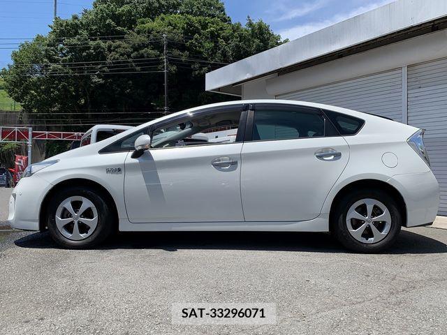 Toyota PRIUS PHV 2012-03 231393-5