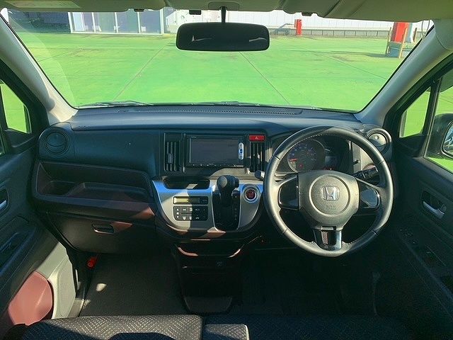 Honda N-WGN 2014-04 195314-1