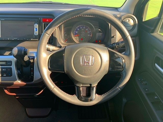 Honda N-WGN 2014-04 195314-12