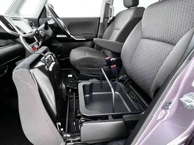 Suzuki SOLIO 2017-03 8268-9