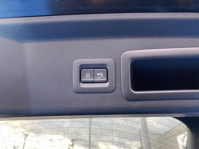 Mazda CX-30 2021-02 20583-9