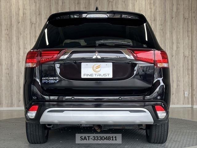 Mitsubishi OUTLANDER PHEV 2018-11 338993-17