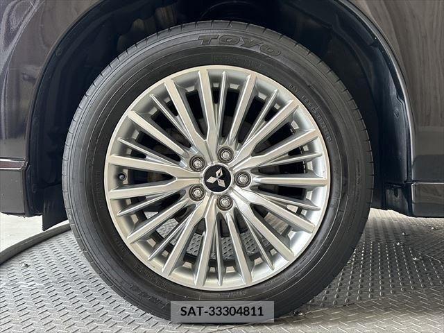 Mitsubishi OUTLANDER PHEV 2018-11 338993-27