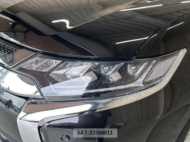 Mitsubishi OUTLANDER PHEV 2018-11 338993-12