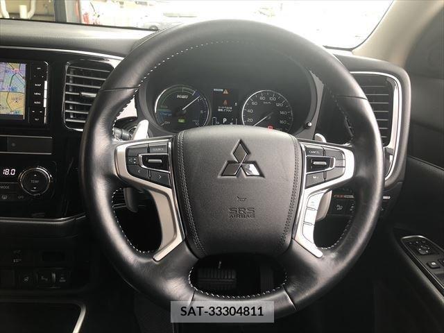 Mitsubishi OUTLANDER PHEV 2018-11 338993-11