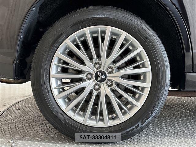 Mitsubishi OUTLANDER PHEV 2018-11 338993-25