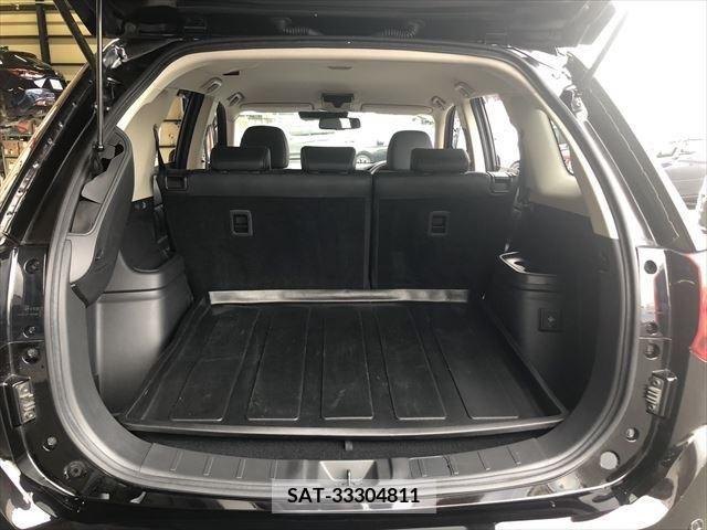 Mitsubishi OUTLANDER PHEV 2018-11 338993-10