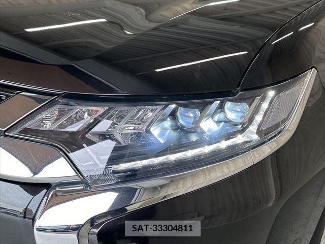 Mitsubishi OUTLANDER PHEV 2018-11 338993-21