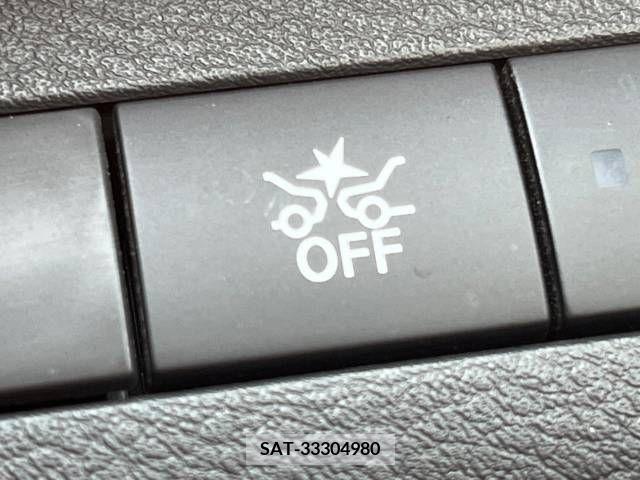 Nissan KICKS 2020-06 391630-6