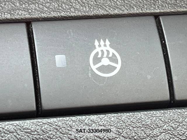 Nissan KICKS 2020-06 391630-5