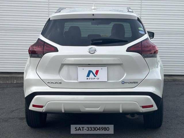 Nissan KICKS 2020-06 391630-15