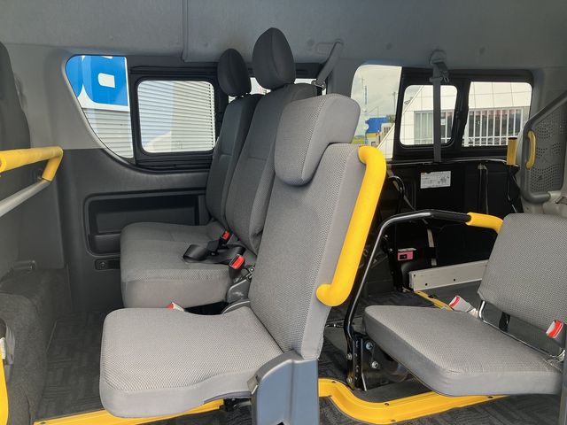 Toyota HIACE VAN 2018-07 17317-17