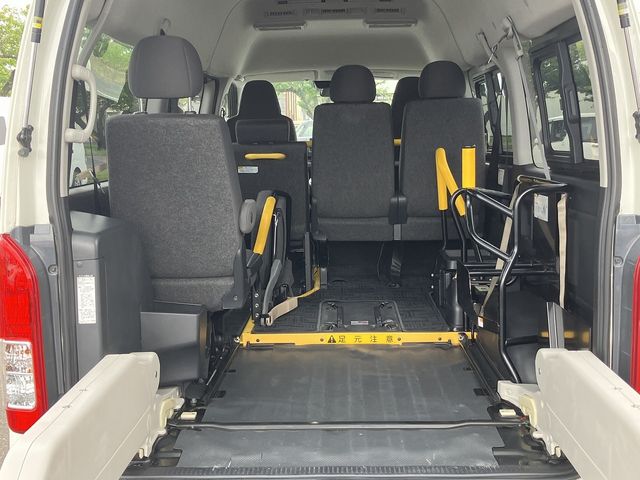 Toyota HIACE VAN 2018-07 17317-10